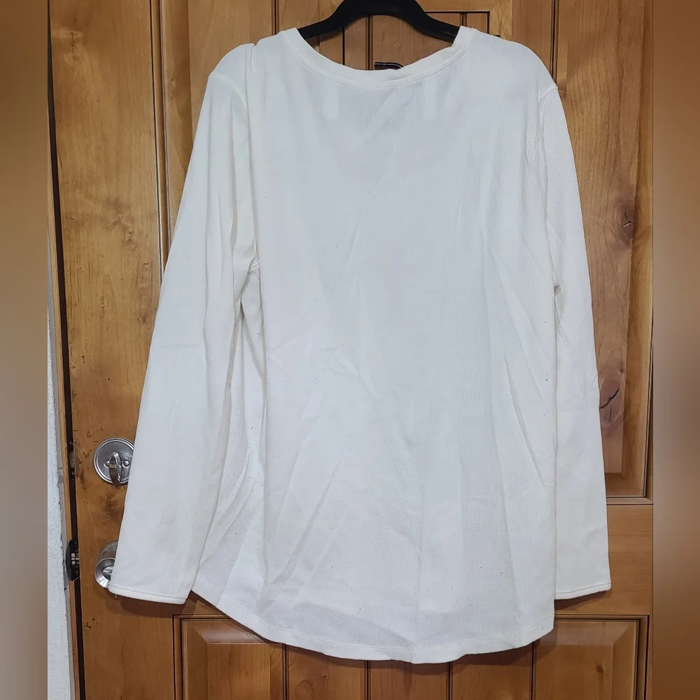 Eddie Bauer size 2xl waffle long sleeve with lace detail  white shirt - Picture 4 of 4